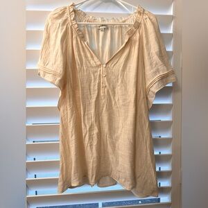 Beige Wonderly shirt, barely worn